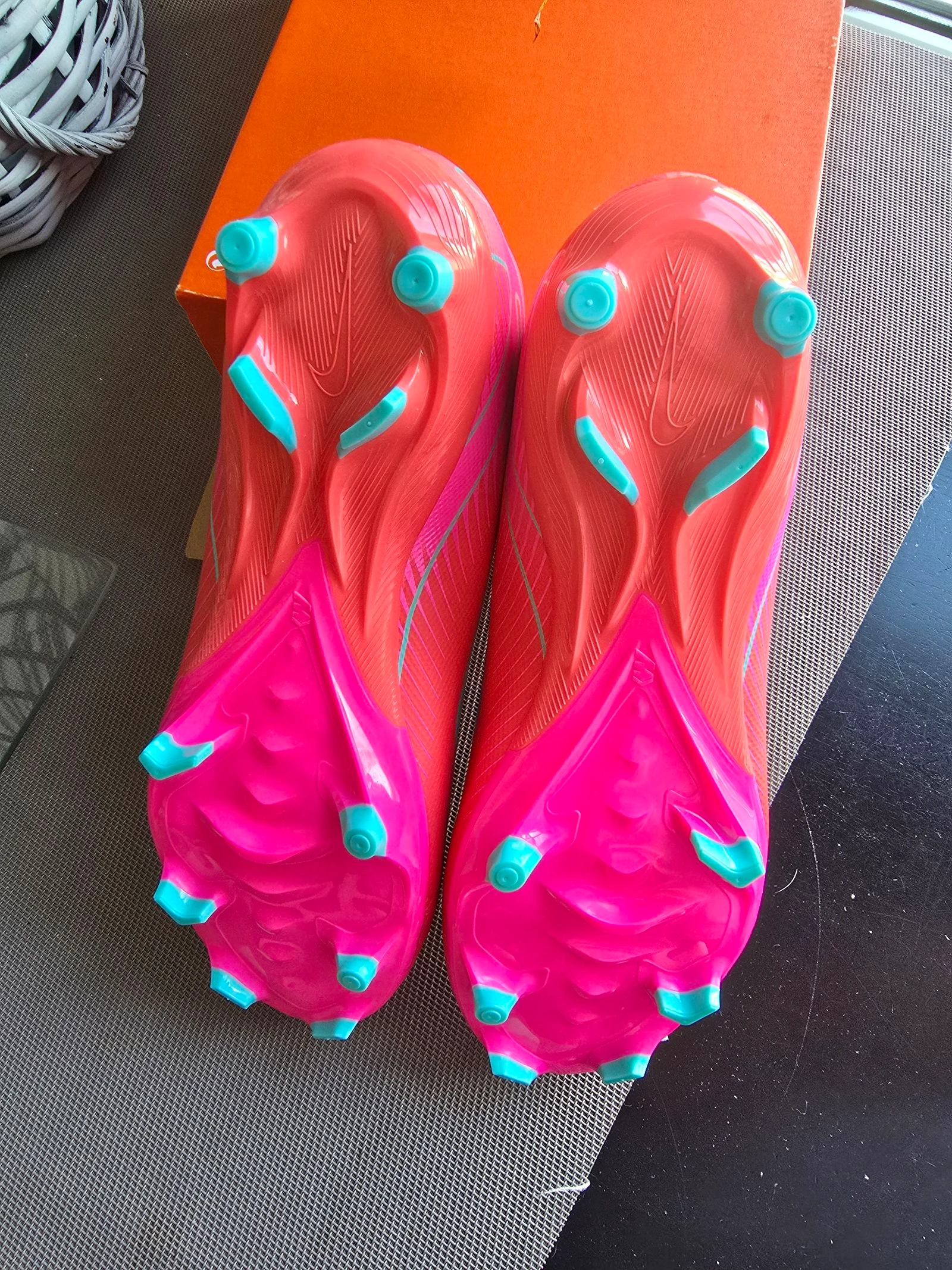 Bottes de Football Nike Zoom Vapor 16 Academy FG/MG (Neuves à porter) – photo 8